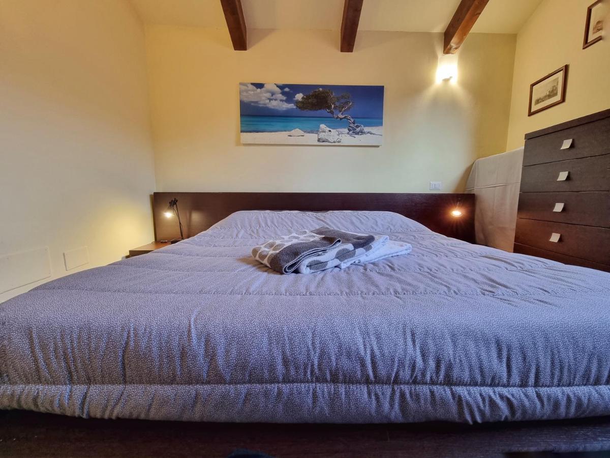 Saluzzo Historic Center Apartment エクステリア 写真